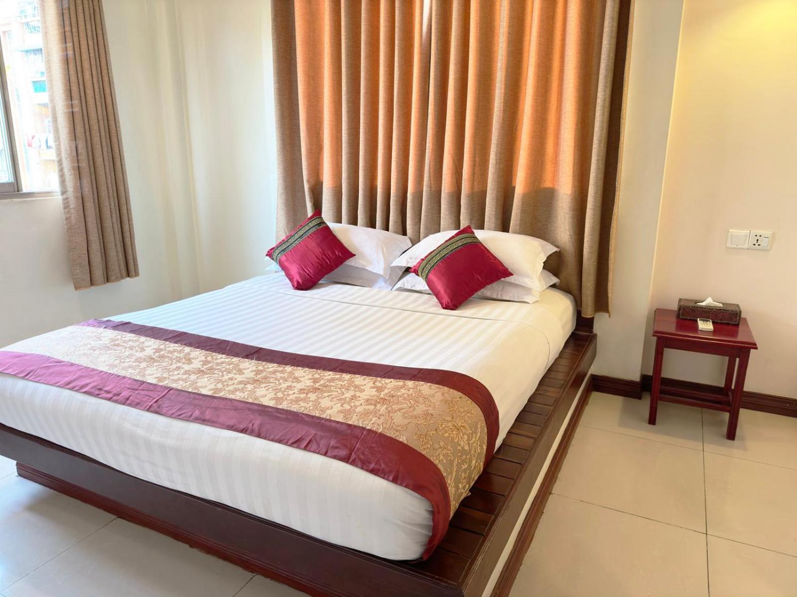 יאנגון Hotel 63 מראה חיצוני תמונה