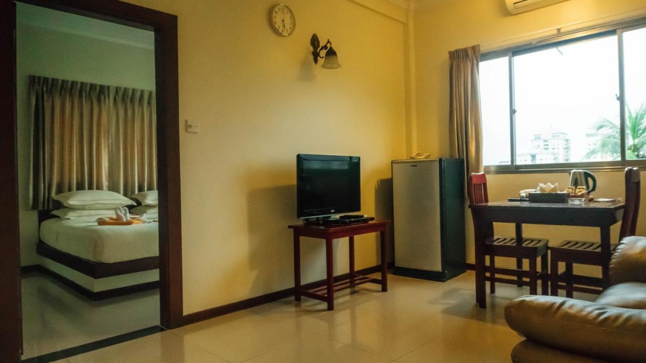 יאנגון Hotel 63 מראה חיצוני תמונה