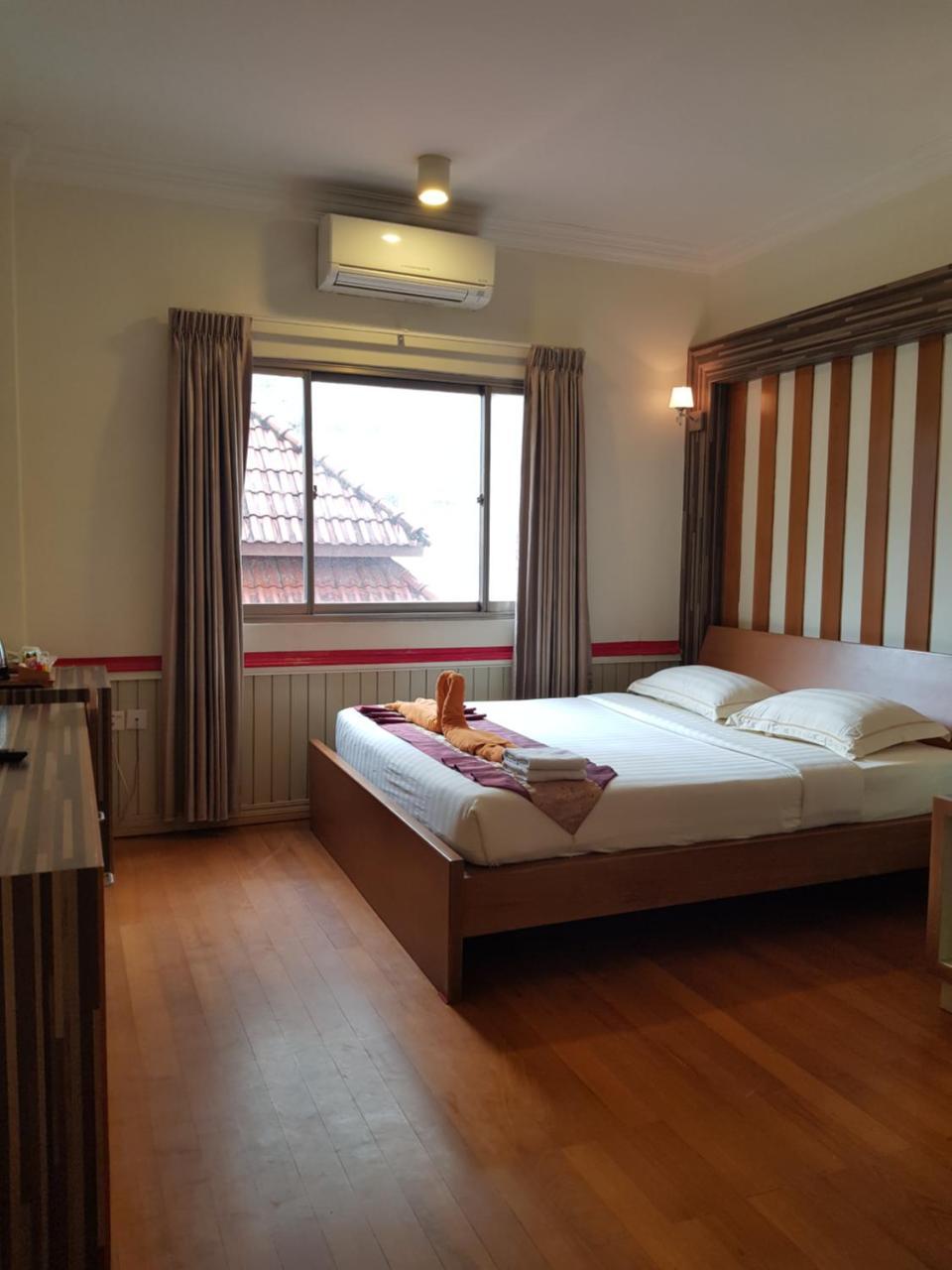 יאנגון Hotel 63 מראה חיצוני תמונה